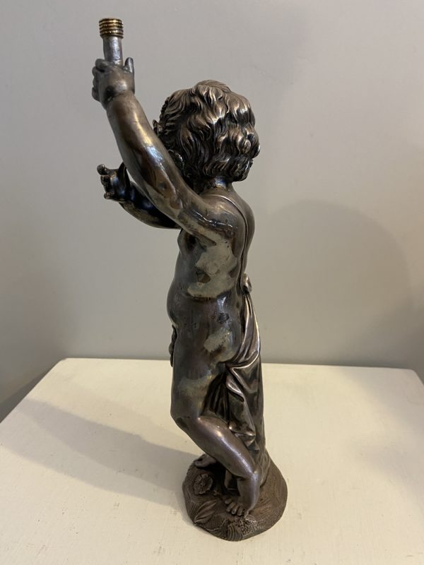 Verzilverd bronzen putto