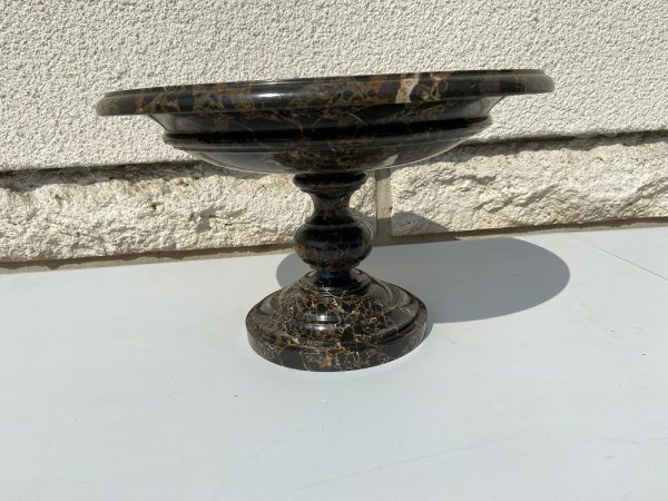 Marmeren tazza, souvenir van de Grand Tour