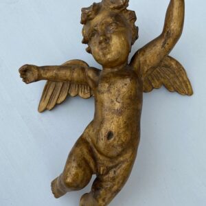 Verguld houten putto.